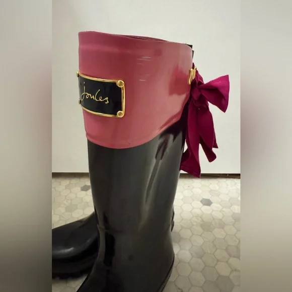 Joules Evedon Rain Boots Wellies - Black & Berry Pink Ribbon Bow - Picture 8 of 9